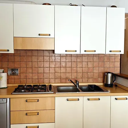 Hostdomus - Sciatori Garden Apartment Pragelato